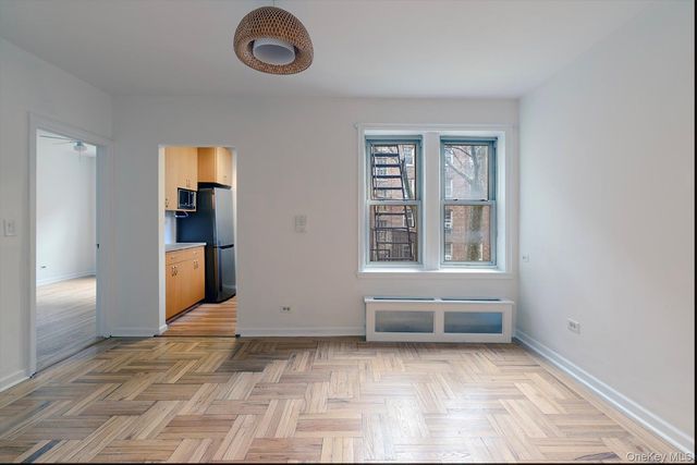 48-50 44th Street 3E, Woodside, NY 11377