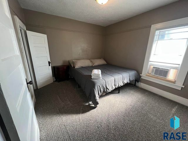 202 N French Ave Avenue, Sioux Falls, SD 57103