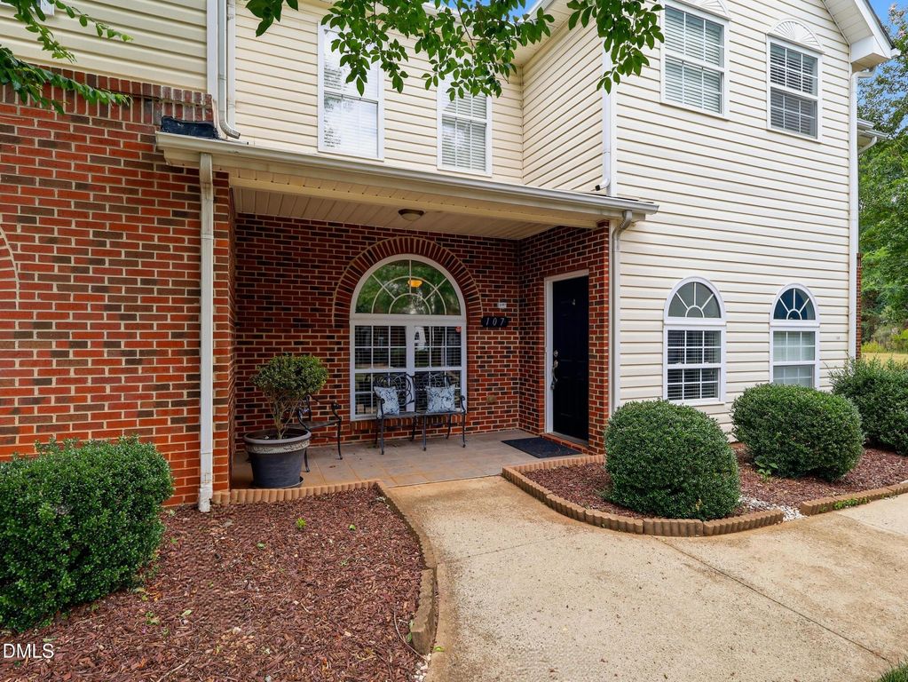 2101 Piney Brook Road 107, Raleigh, NC 27614