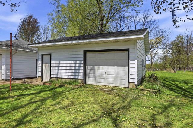 3288 OAKRIDGE ROAD, Neenah, WI 54956