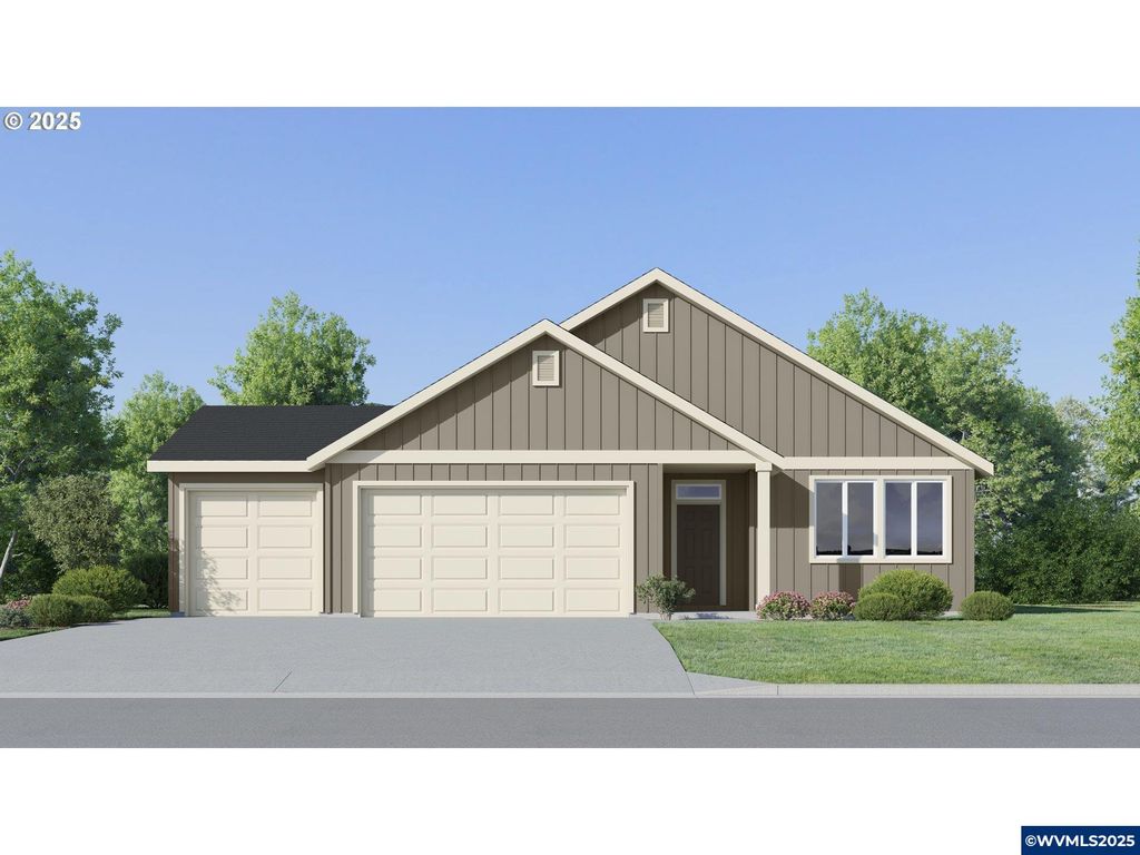 1029 Clemson St, Woodburn, OR 97071