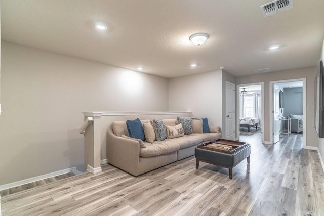 886 PARADISE DRIVE, Davenport, FL 33897