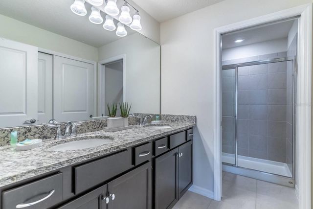 886 PARADISE DRIVE, Davenport, FL 33897