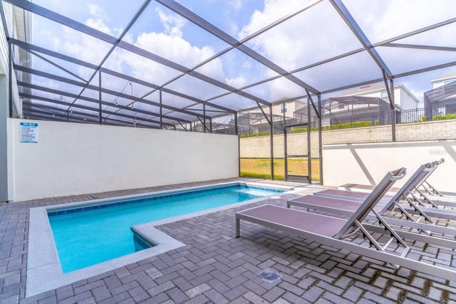 886 PARADISE DRIVE, Davenport, FL 33897