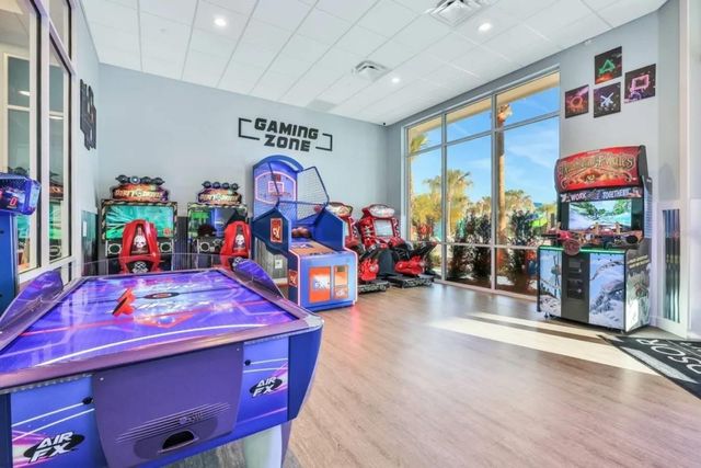 886 PARADISE DRIVE, Davenport, FL 33897