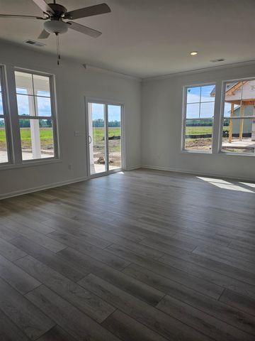 157 River Birch Dr., Loris, SC 29569