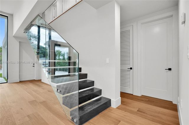 229 NW 42nd St, Miami, FL 33127