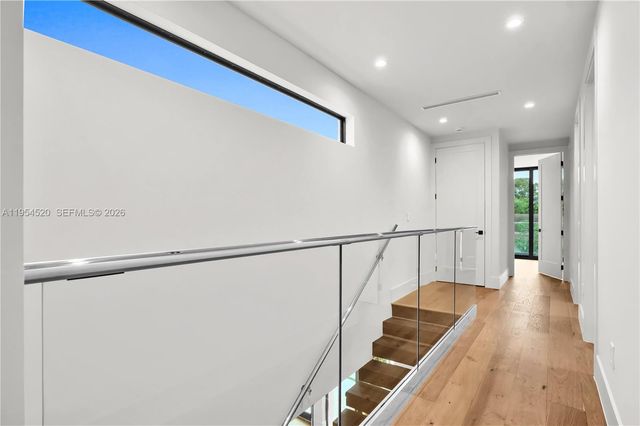 229 NW 42nd St, Miami, FL 33127