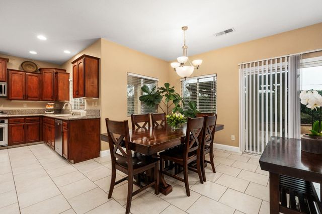 2868 Casty Ct., Sanger, CA 93657