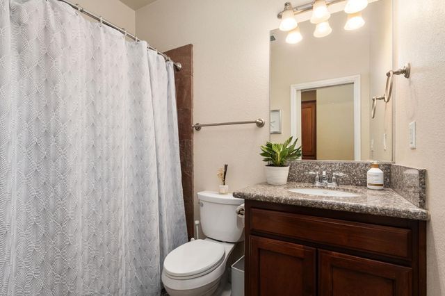 2868 Casty Ct., Sanger, CA 93657