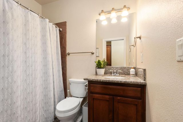 2868 Casty Ct., Sanger, CA 93657