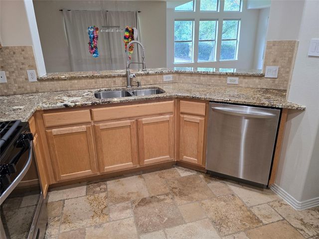 10703 Misting Falls TRL D, Austin, TX 78759