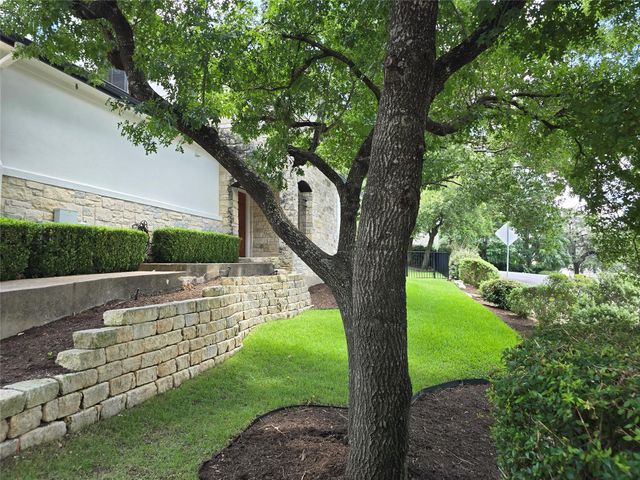 10703 Misting Falls TRL D, Austin, TX 78759