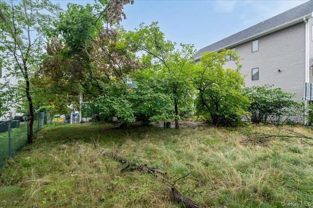 72 Twin Avenue, Spring Valley, NY 10977