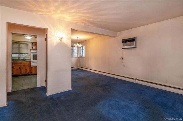 72 Twin Avenue, Spring Valley, NY 10977