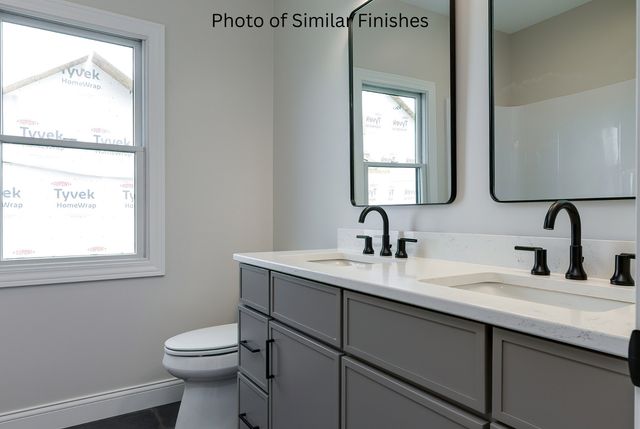 22 Viola Drive, Le Claire, IA 52753