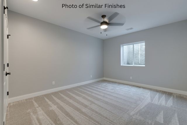 22 Viola Drive, Le Claire, IA 52753