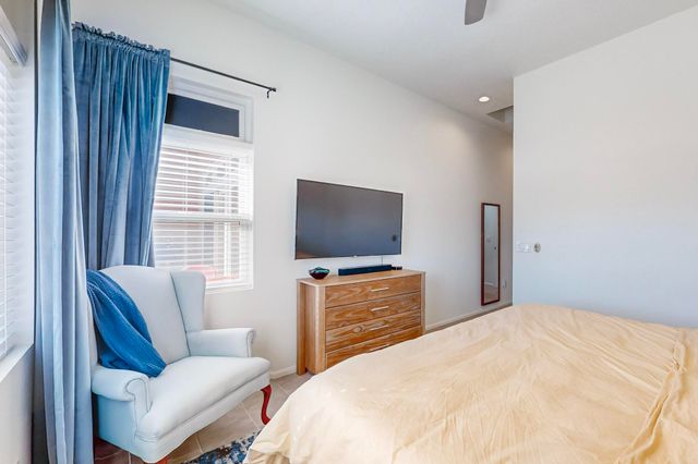 4204 Vida Verde Lane NE, Albuquerque, NM 87109