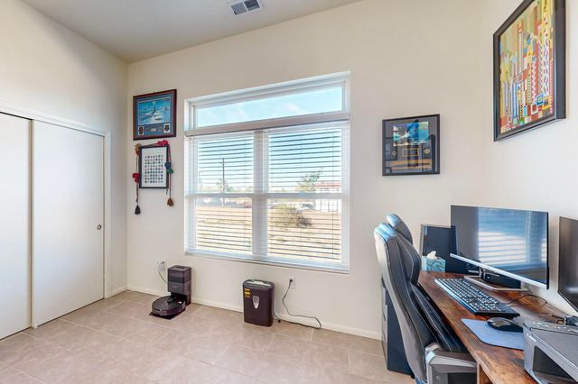 4204 Vida Verde Lane NE, Albuquerque, NM 87109