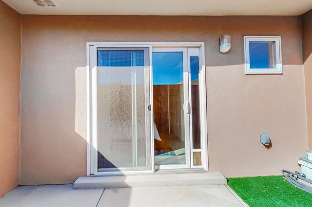 4204 Vida Verde Lane NE, Albuquerque, NM 87109