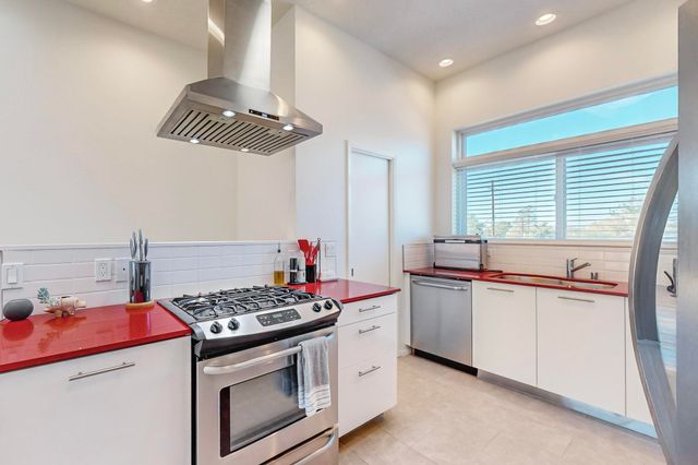 4204 Vida Verde Lane NE, Albuquerque, NM 87109
