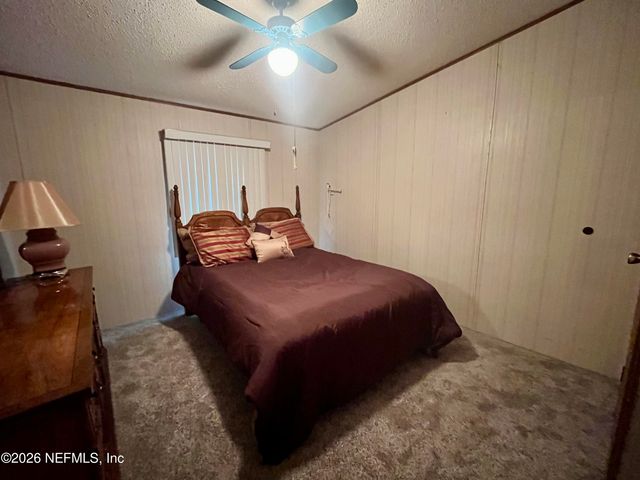 108 SAND LAKE Drive, Pomona Park, FL 32181