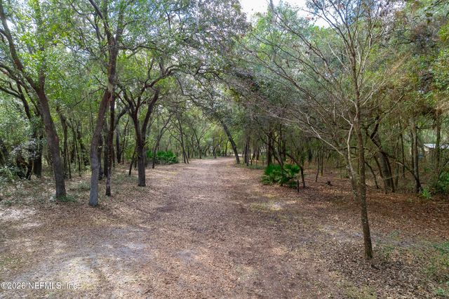 108 SAND LAKE Drive, Pomona Park, FL 32181