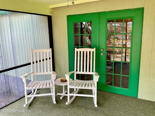 108 SAND LAKE Drive, Pomona Park, FL 32181