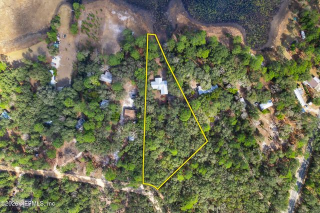 108 SAND LAKE Drive, Pomona Park, FL 32181