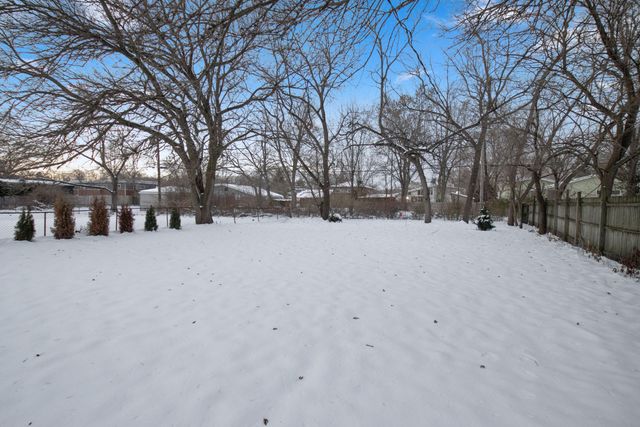 7030 E 1st Avenue, Gary, IN 46403