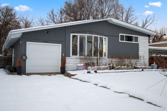 7030 E 1st Avenue, Gary, IN 46403