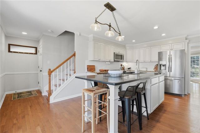 11805 Highland Colony Drive, Roswell, GA 30075