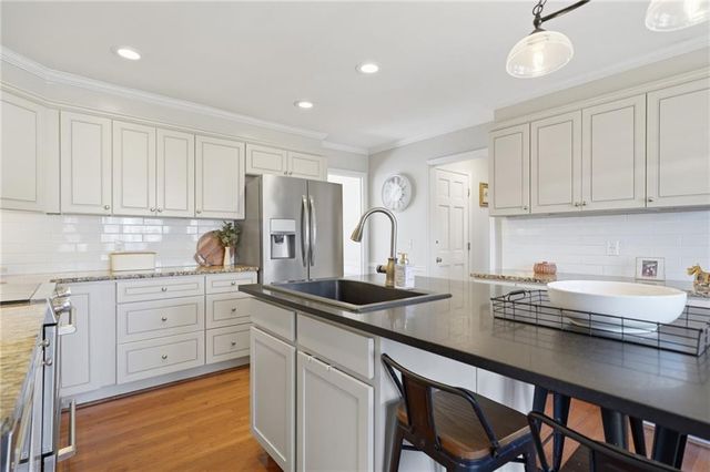 11805 Highland Colony Drive, Roswell, GA 30075