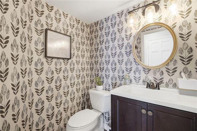 11805 Highland Colony Drive, Roswell, GA 30075