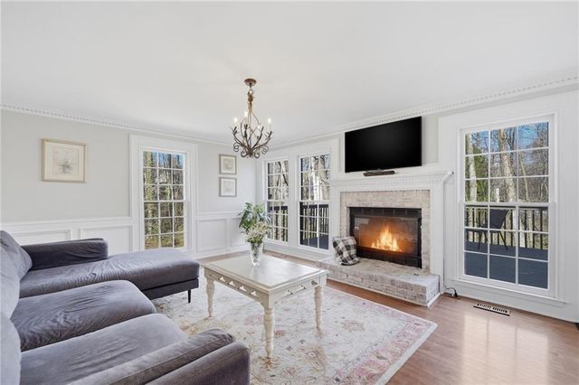 11805 Highland Colony Drive, Roswell, GA 30075