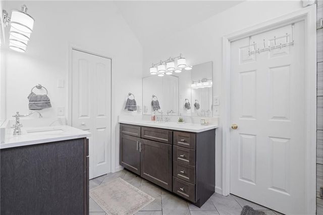 11805 Highland Colony Drive, Roswell, GA 30075