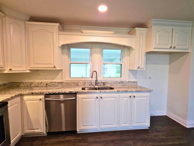 237 Virginia St, Larose, LA 70373