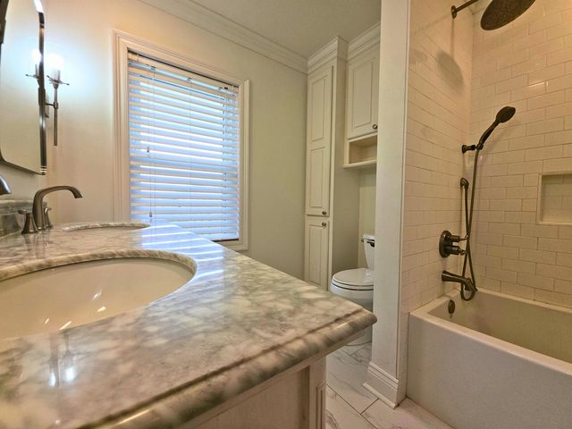 237 Virginia St, Larose, LA 70373