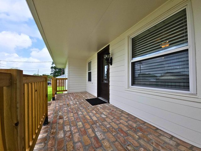 237 Virginia St, Larose, LA 70373