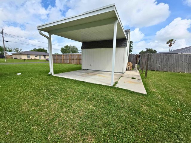 237 Virginia St, Larose, LA 70373
