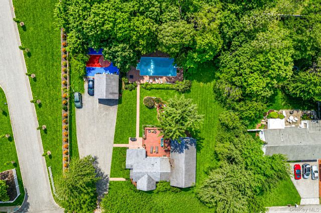 612 Blue Point Road, Holtsville, NY 11742