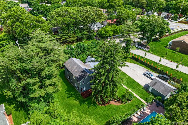 612 Blue Point Road, Holtsville, NY 11742