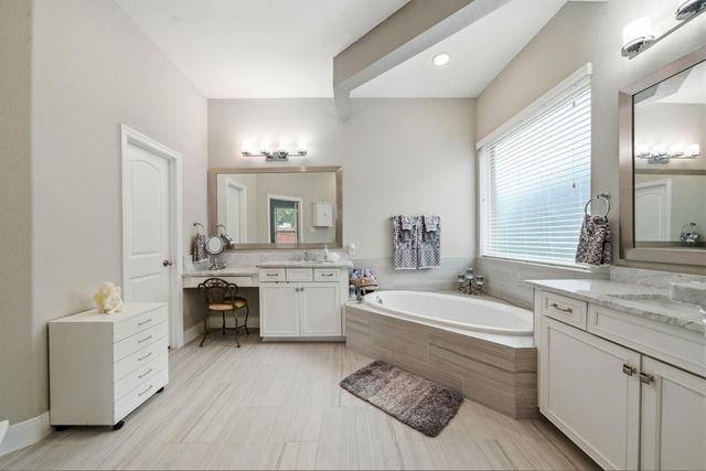 30934 S Creek Way, Fulshear, TX 77441