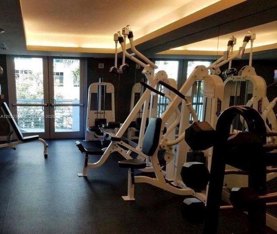 110 Washington Ave 1614, Miami Beach, FL 33139
