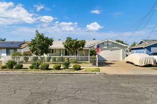 1480 Taylor Avenue, Escondido, CA 92027