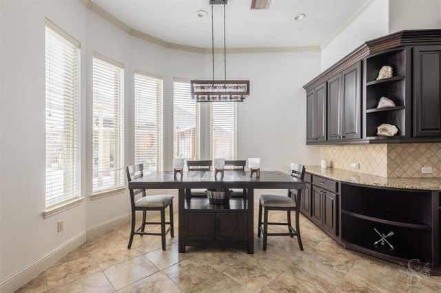 5835 Caspian Falls Lane, Fulshear, TX 77441