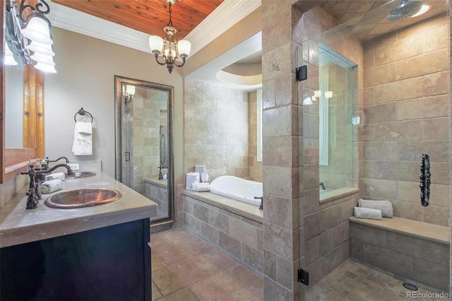 6638 S Tibet Court, Aurora, CO 80016