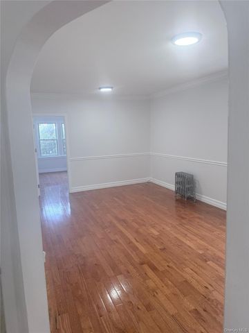 10416 Rosita Road, Ozone Park, NY 11417