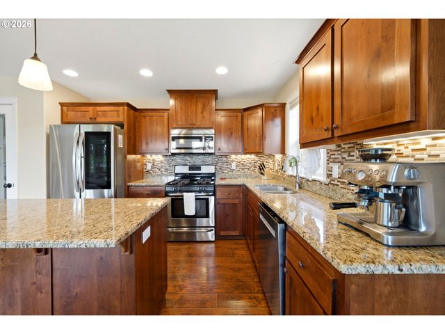150 MOUNTAIN VISTA Ave, Salem, OR 97306