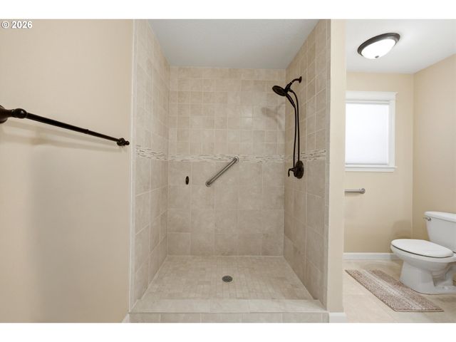 150 MOUNTAIN VISTA Ave, Salem, OR 97306